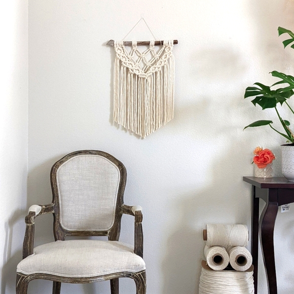 Macrame Wall hanging - Picture 1 of 1